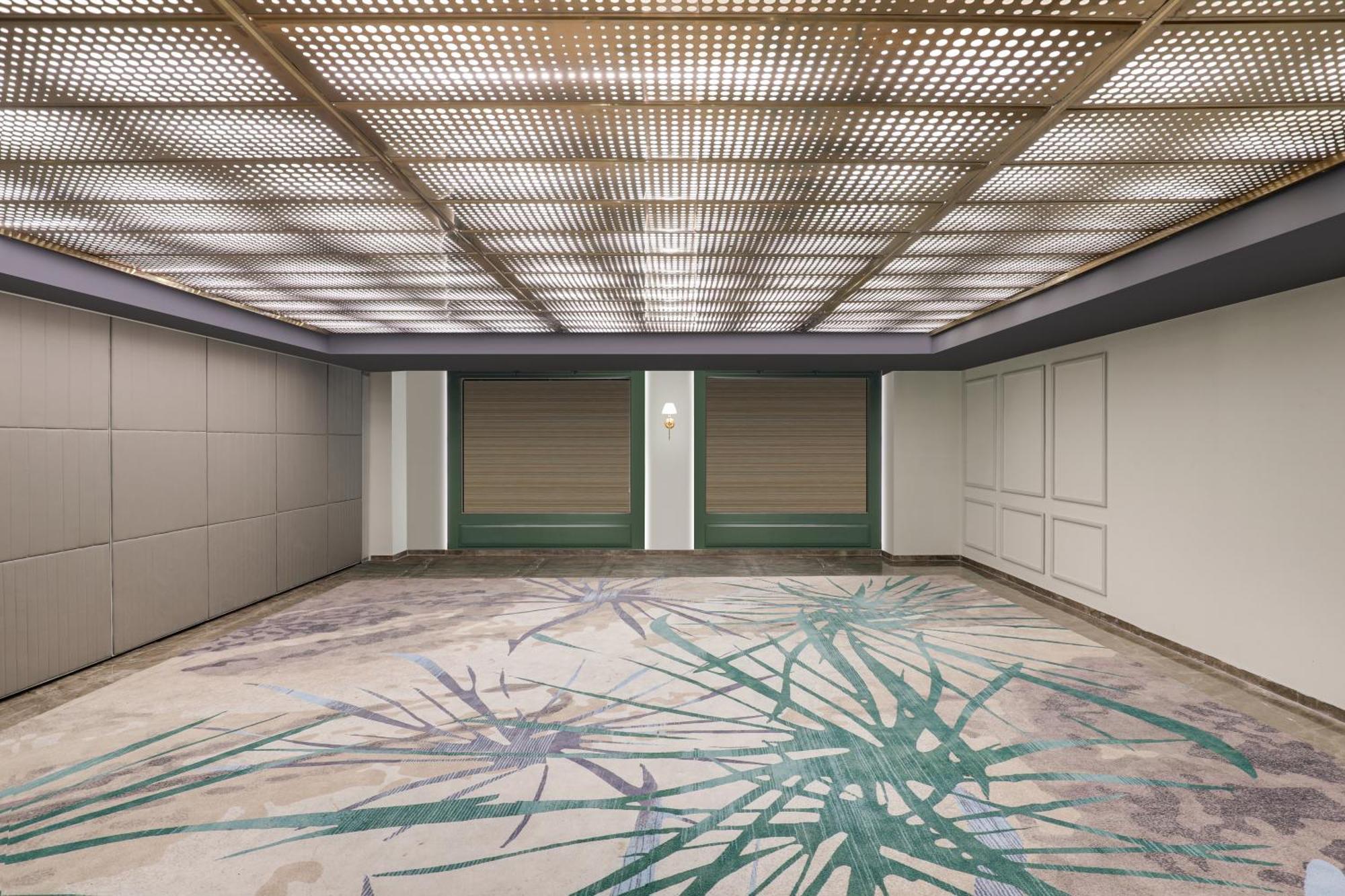 Lemon Tree Hotel, Hisār Exteriör bild